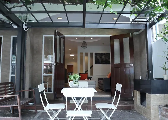 Neveu Premier : Ratchada Aparthotel Bangkok