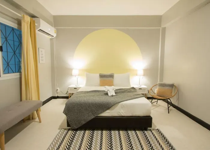 Neveu Premier : Ratchada 4* Bangkok
