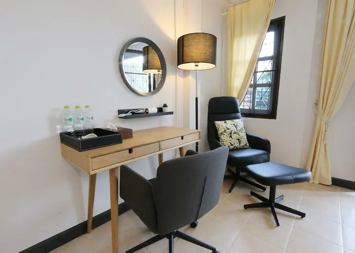 Neveu Premier : Ratchada 4* Bangkok