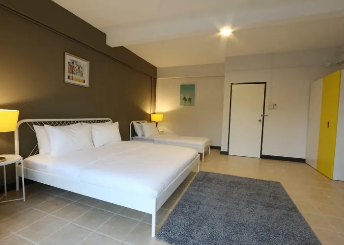 Aparthotel Neveu Premier : Ratchada 4*