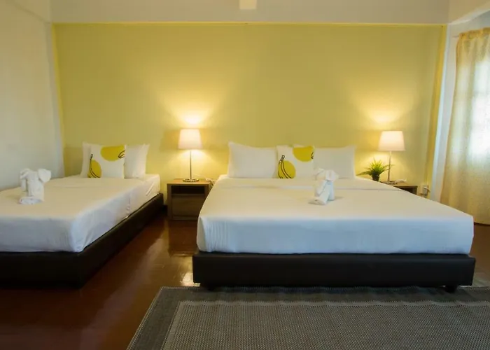 Neveu Premier : Ratchada Bangkok